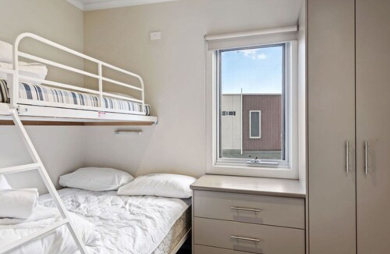 Bedroom 3, Discovery Parks - Melbourne, Melbourne