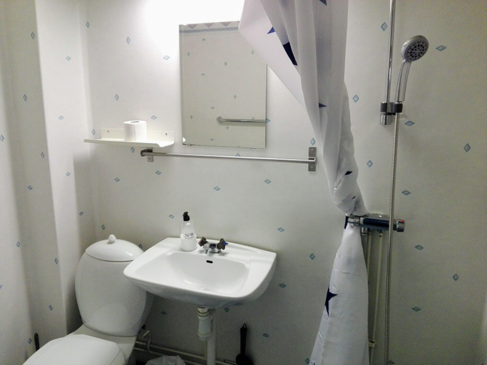 Bathroom 5, Kristinebergs Bed & Breakfast Mora, Mora