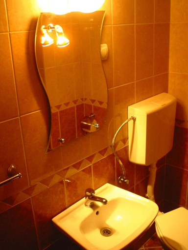 Bathroom 4, Villa Old Town