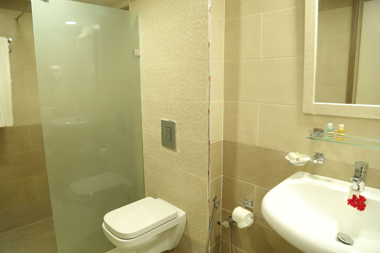 Bathroom, City Beach Esplanade Monastir, Moknine