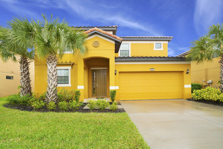 Exterior & Views 2, 2609rosemont, Polk