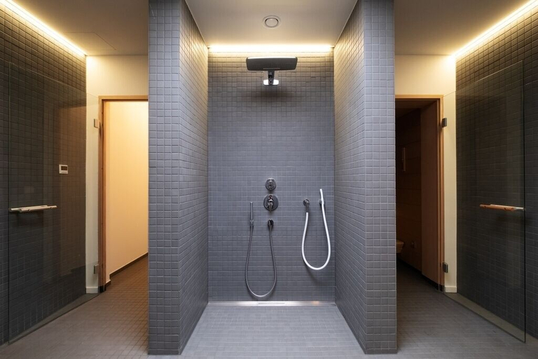 Bathroom 5, Reck's Hotel - Restaurant, Bodenseekreis