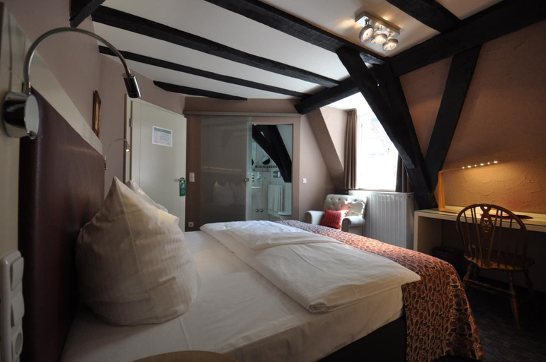 Bedroom 5, Hotel Schmuckkästchen, Miltenberg