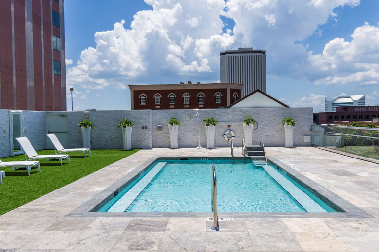 Sport & Beauty 3, DoubleTree by Hilton Hotel Tallahassee, Leon