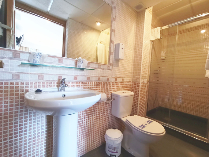 Bathroom 4, Hotel Rambla Emérita, Badajoz