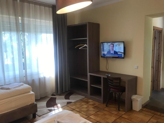 Bedroom 2, Hotel Il Cavallino, Warendorf