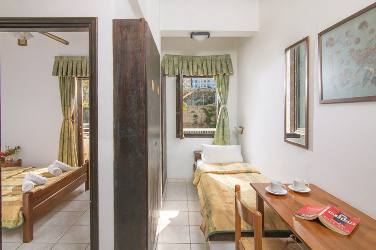 Bedroom 2, Iliostasi Beach Apartments, Crete