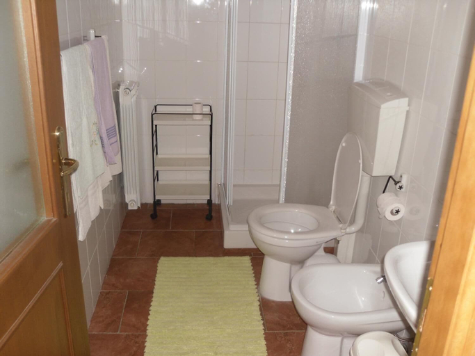 Bathroom 3, Agriturismo Le Giare, Genova