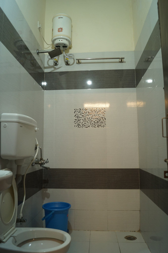 Bathroom 3, Hotel Sunrise Inn, Kota