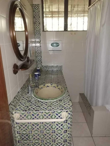 Bathroom 4, Villa el Rosario, Amatitlán