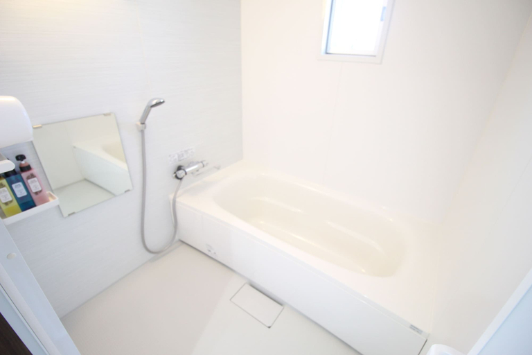 Bathroom 4, Tommy Condominium Wakasa, Naha