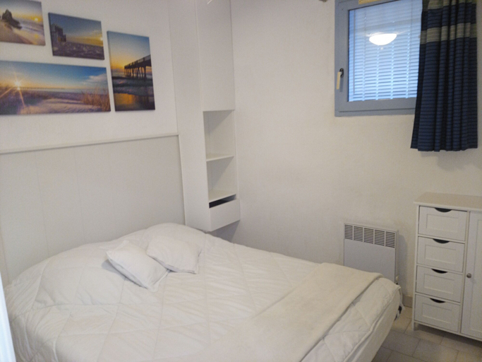 Bedroom 3, Tamaris Bay, Var