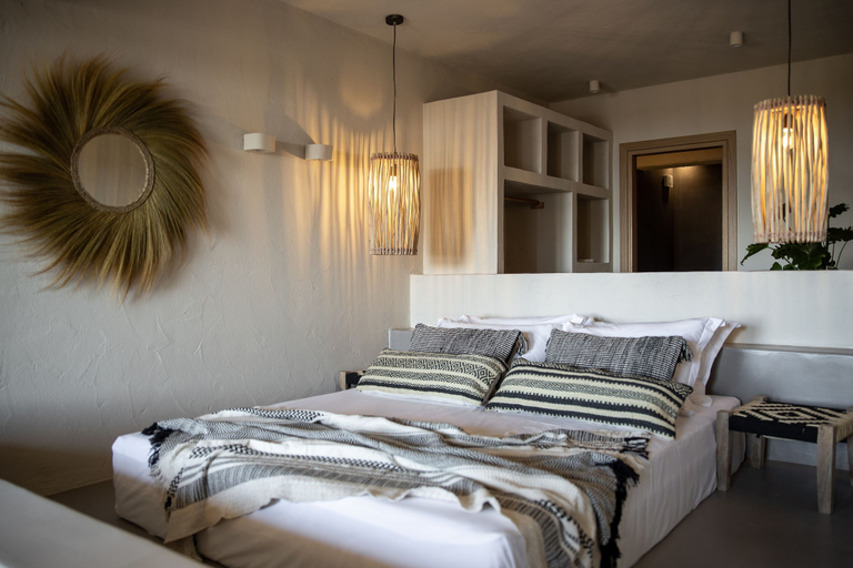 Bedroom 4, Seesoo Paros Beachfront Luxury Hideaway, South Aegean