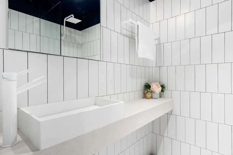 Bathroom 3, UKO Paddington, Sydney