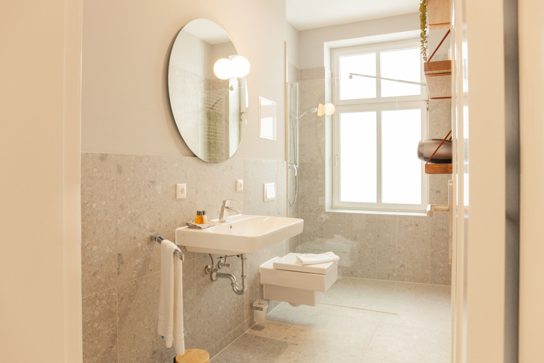 Bathroom 3, OSTKÜSTE - Kaiser Karl Design Apartments, Vorpommern-Greifswald