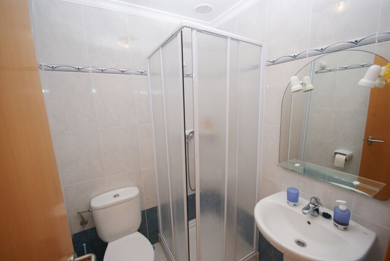 Bathroom 3, Apartamento Marina Blau, Alicante