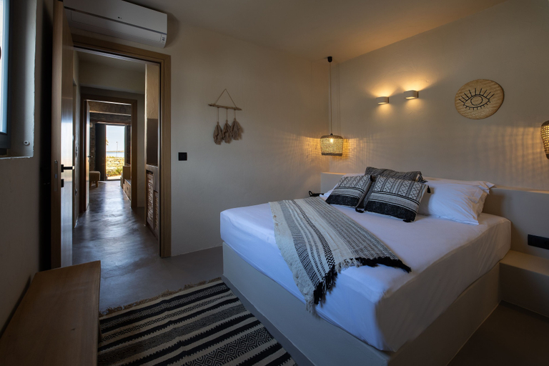 Bedroom 5, Seesoo Paros Beachfront Luxury Hideaway, South Aegean