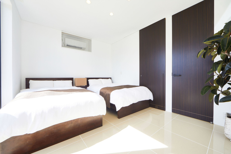 Bedroom 3, E-horizon Resort Premium sesokoE, Motobu