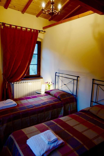 Bedroom 3, Barco Mediceo, Prato