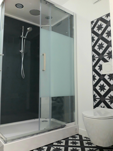 Bathroom 5, Le Manoir des Haies, Côtes-d'Armor