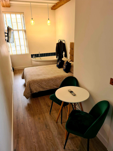 Bedroom 3, Angel Townhouse, London