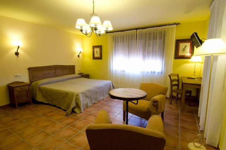 Bedroom 2, Las Ollerias, Soria