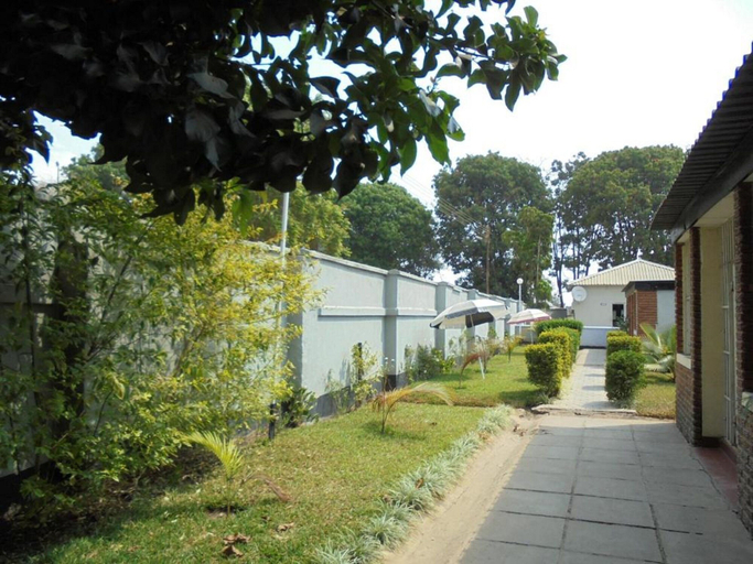 Others 4, Belden s Nest Lodge, Ndola