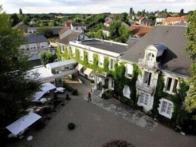 Exterior & Views 2, Logis Hotel Hermitage, Indre