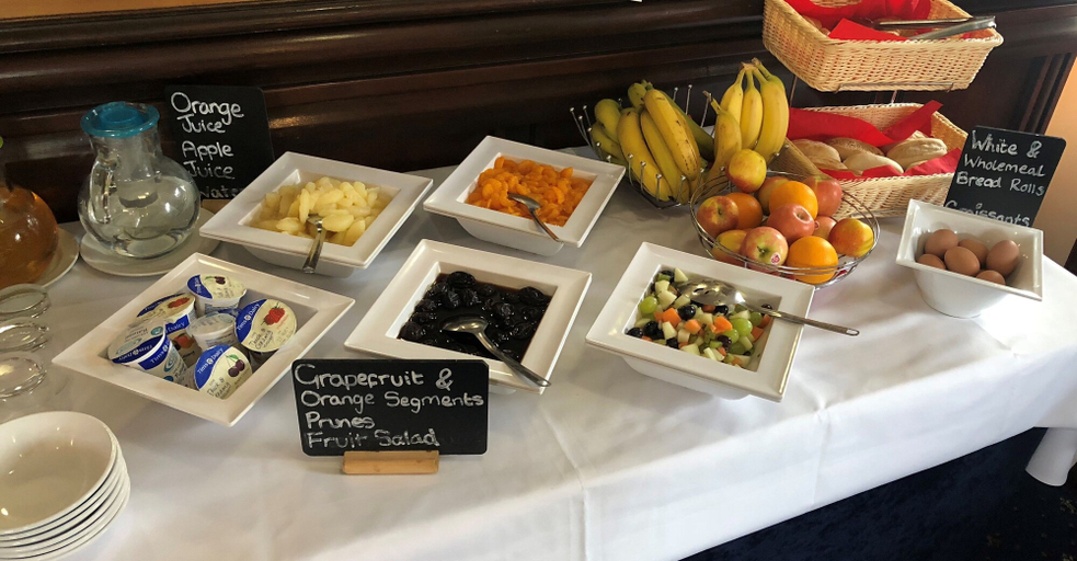 Food & Drinks, Garden Court Hotel Aylesbury, Buckinghamshire