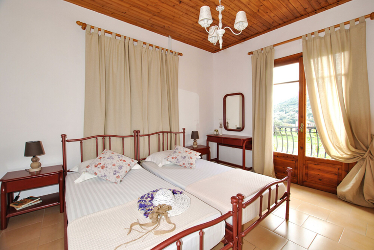 Bedroom 3, La nonna Efrosini, Ionian Islands