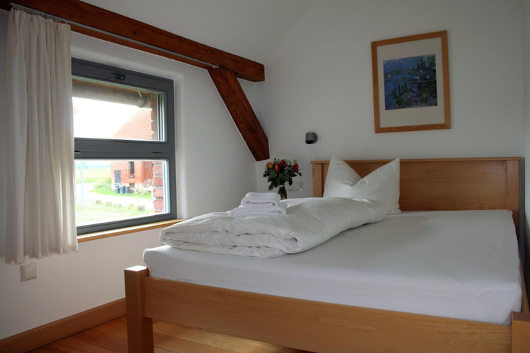 Bedroom 4, Biohotel Stiftsgut Wilhelmsglücksbrunn, Wartburgkreis