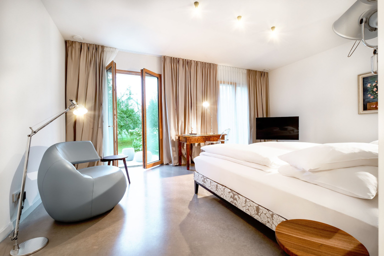 Bedroom 3, Reck's Hotel - Restaurant, Bodenseekreis
