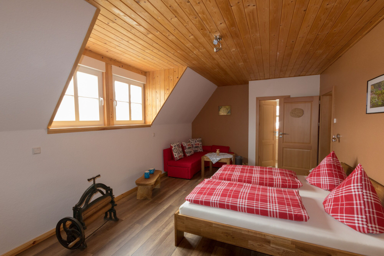 Room 4, Haus Lutki, Spree-Neiße