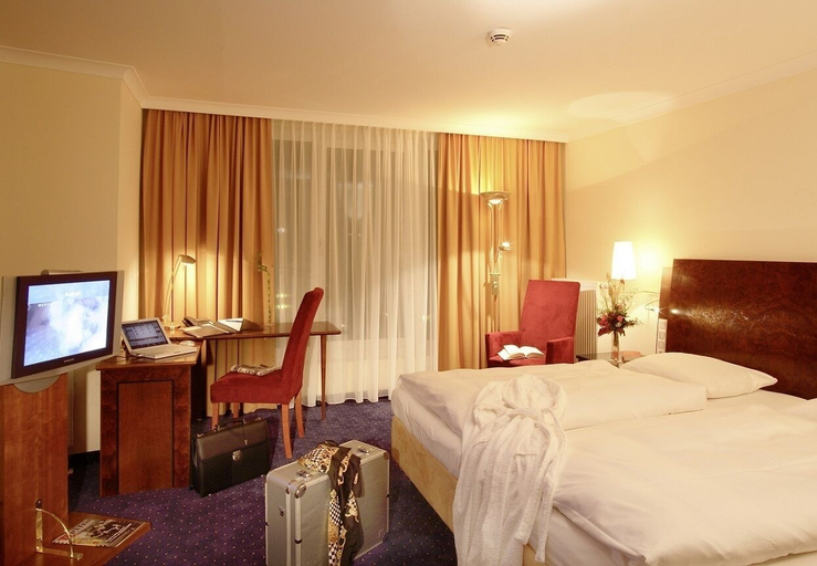 Bedroom 2, Hotel Glöcklhofer, Altötting