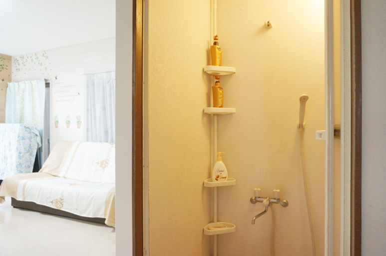 Bedroom 4, Asakusa Hotel 302, Taitō