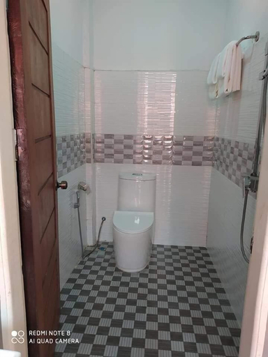 Bathroom 3, Sunrise Square Motel, Yangon