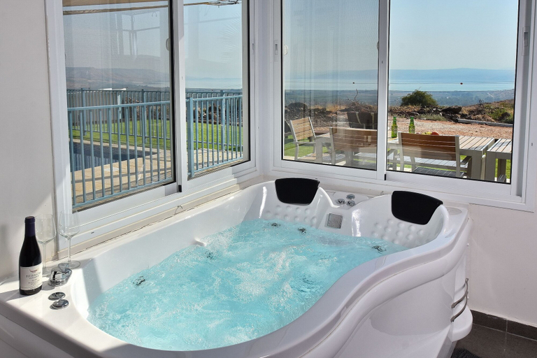 Bathroom 4, Shmulik Resort
