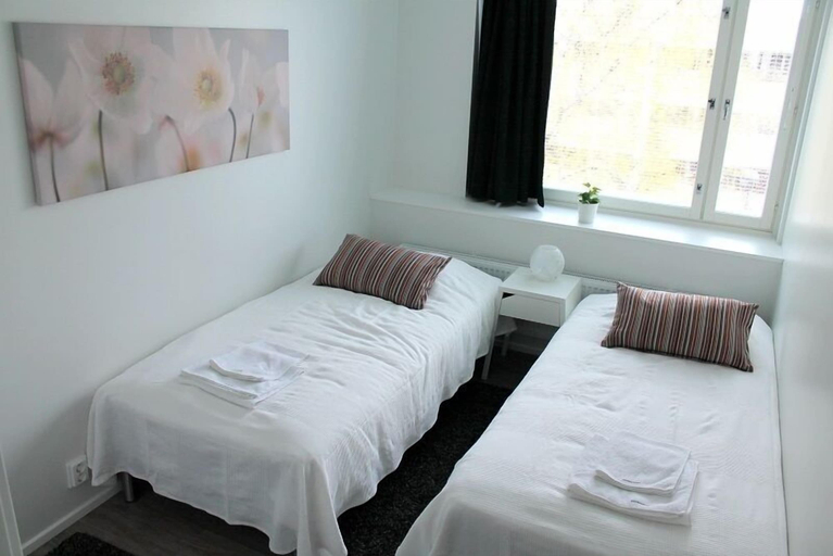 Bedroom, Kotimaailma Apts Joensuu Koskikatu 11, North Karelia