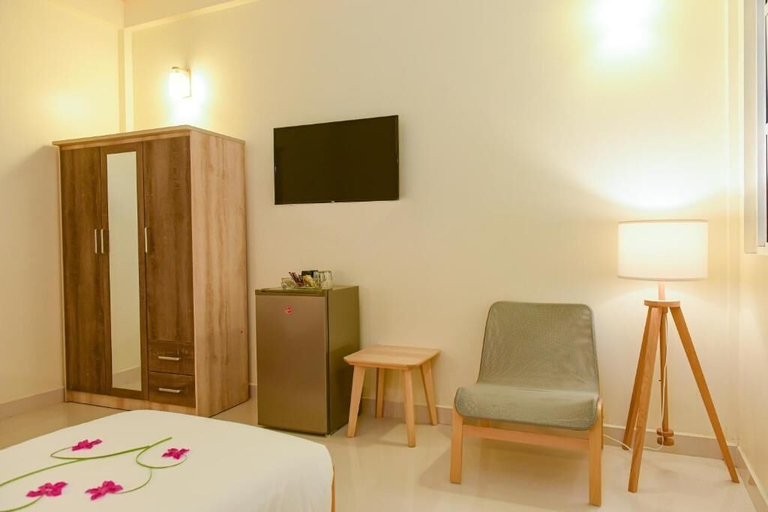 Bedroom 3, One The Island