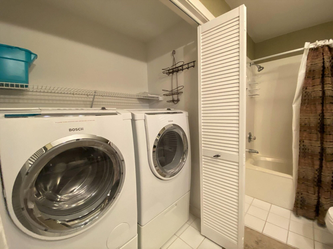 Bathroom, Beautiful Furnishings! Great Location!, Horry
