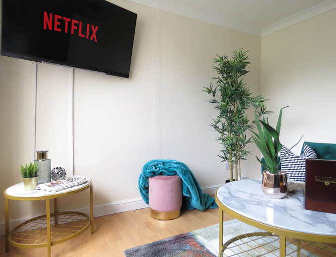 Others 4, Three Bedroom Duplex Balcony and Parking, Birmingham