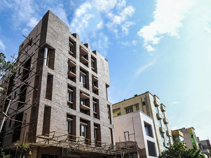Exterior & Views 2, Sri Raghavendra Inn, Visakhapatnam