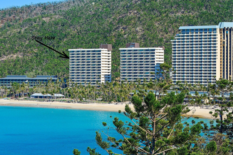 Exterior & Views 2, Whitsunday East 1106 on Hamilton Island by HamoRent, Whitsunday