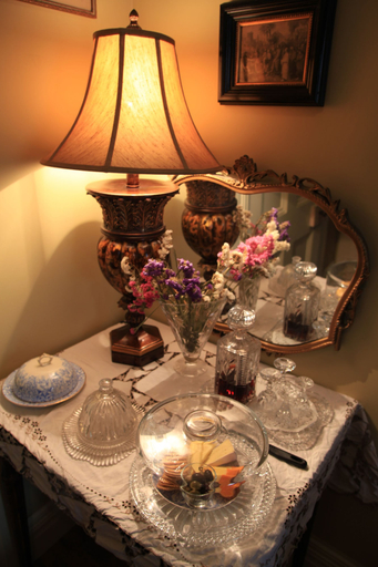 Food & Drinks 4, Blakes Manor Self Contained Heritage Accommodation, Meander Valley