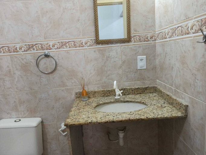Bathroom 4, Arraial do Cabo Casa Aluguel Economico, Arraial do Cabo