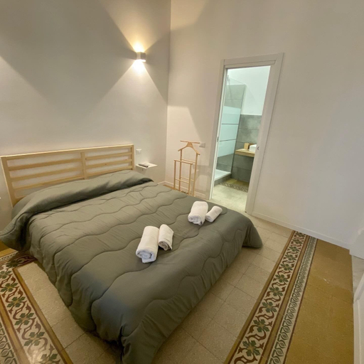 Bedroom 2, Piazza Florio Rooms, Palermo