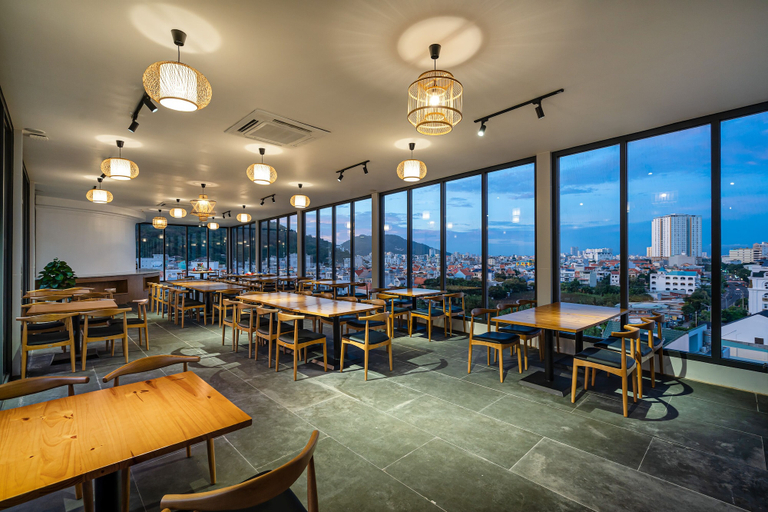 Food & Drinks 5, Aquatel Vung Tau, Vũng Tàu