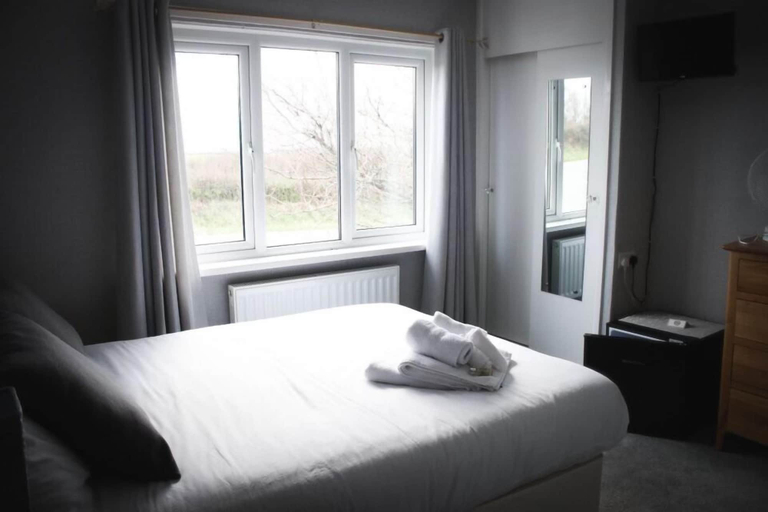 Bedroom 3, Sandyhill Guest House, Pembrokeshire