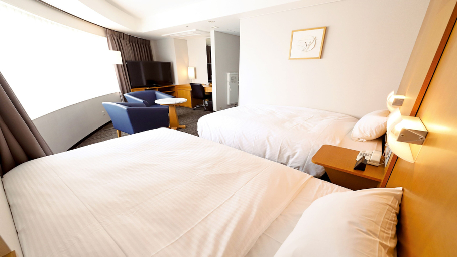 Bedroom 2, Smile Hotel Osaka Yotsubashi, Osaka
