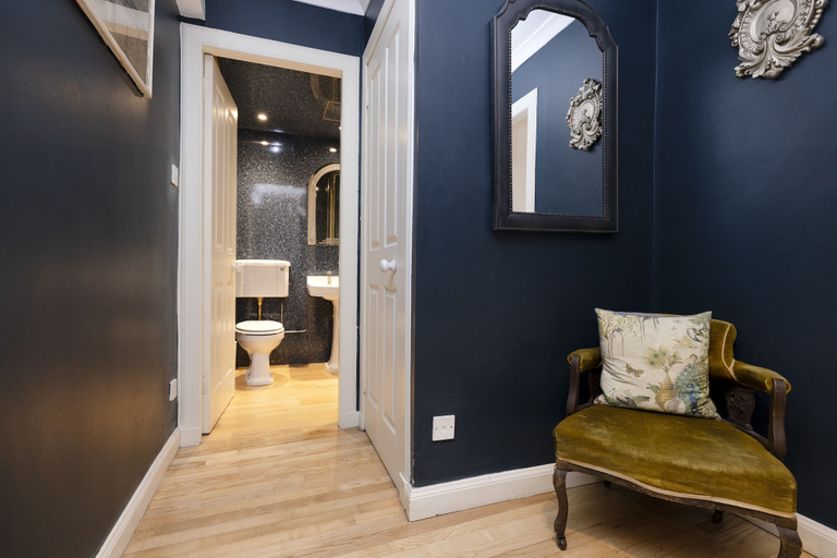 Others 5, JOIVY Castle Hideaway, Edinburgh